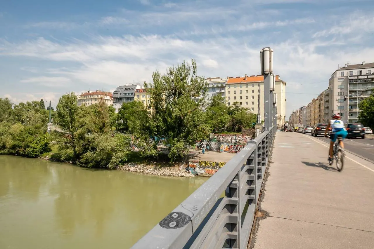 Skyflats Vienna Ring View Apartment